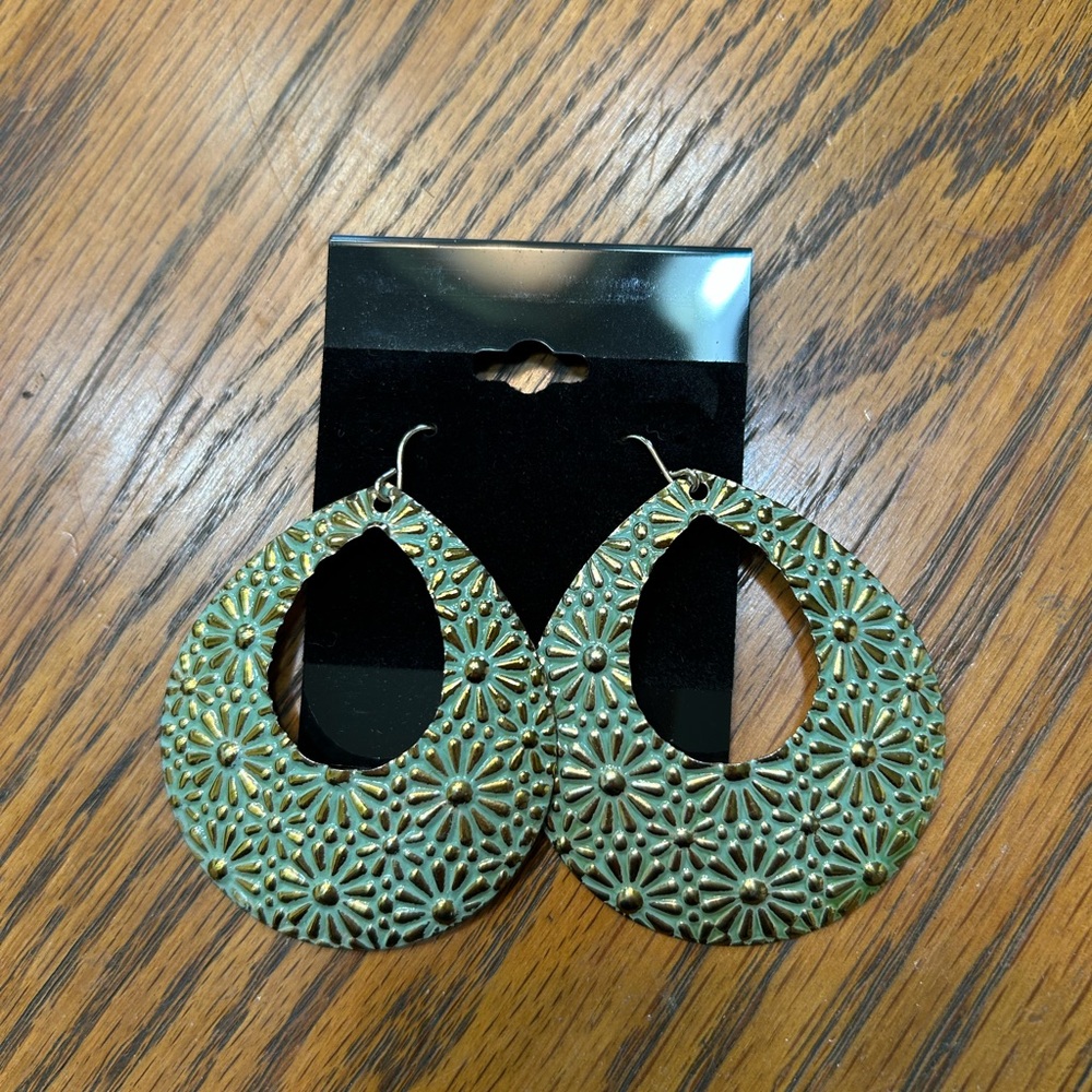 Green Teardrop Floral Earrings
